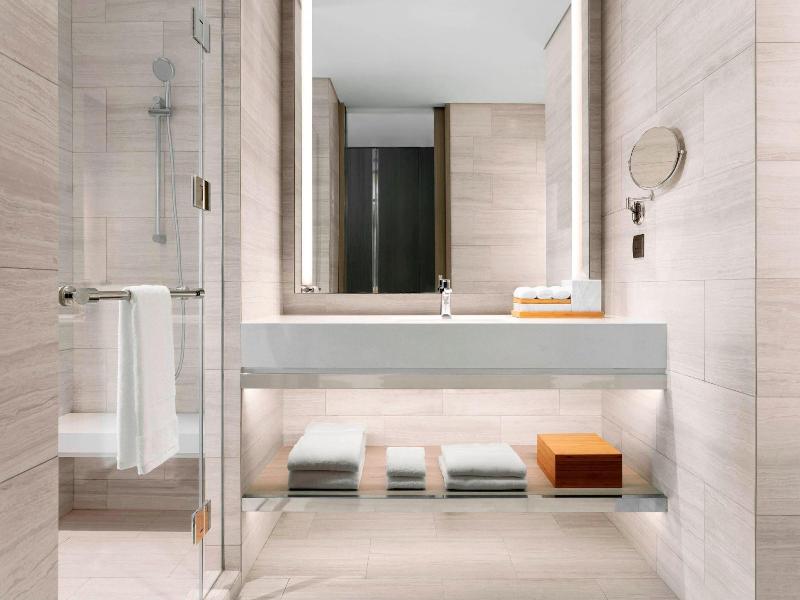 Marriott Clark Hotel image