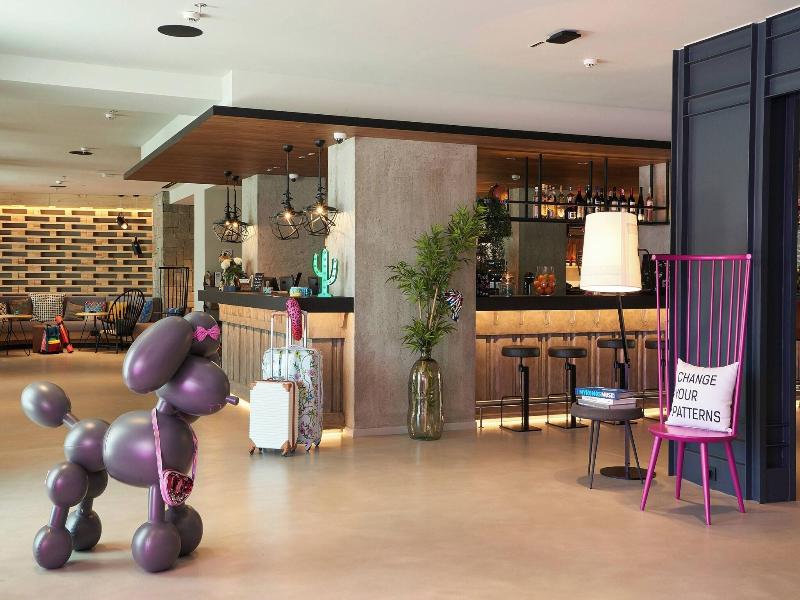 Moxy Patra Marina image