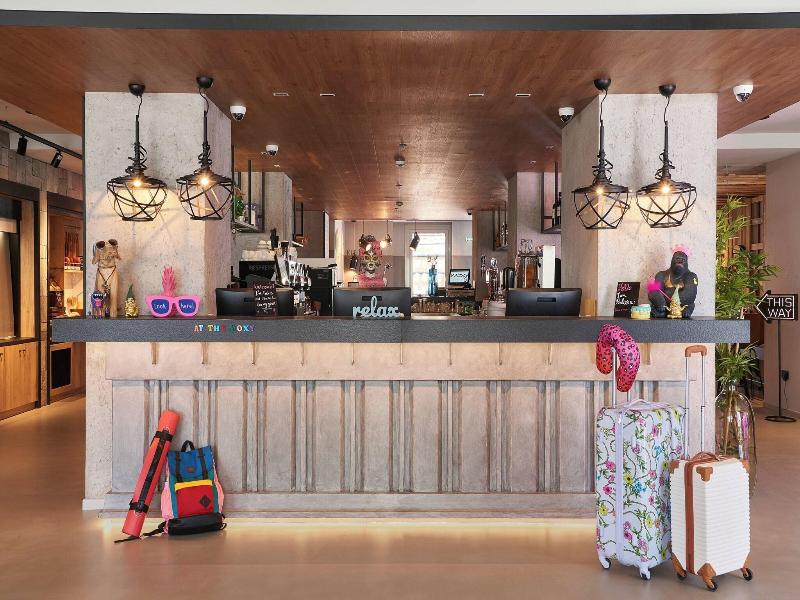 Moxy Patra Marina image