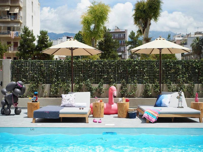 Moxy Patra Marina image