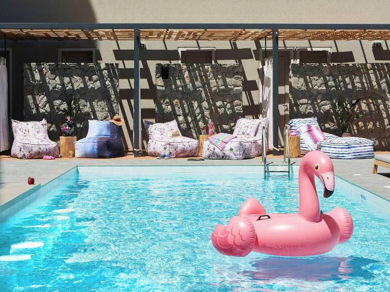Moxy Patra Marina image