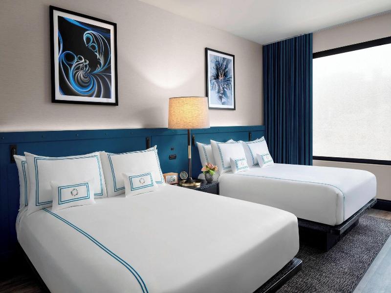 Autograph Collection The Oaklander Hotel image
