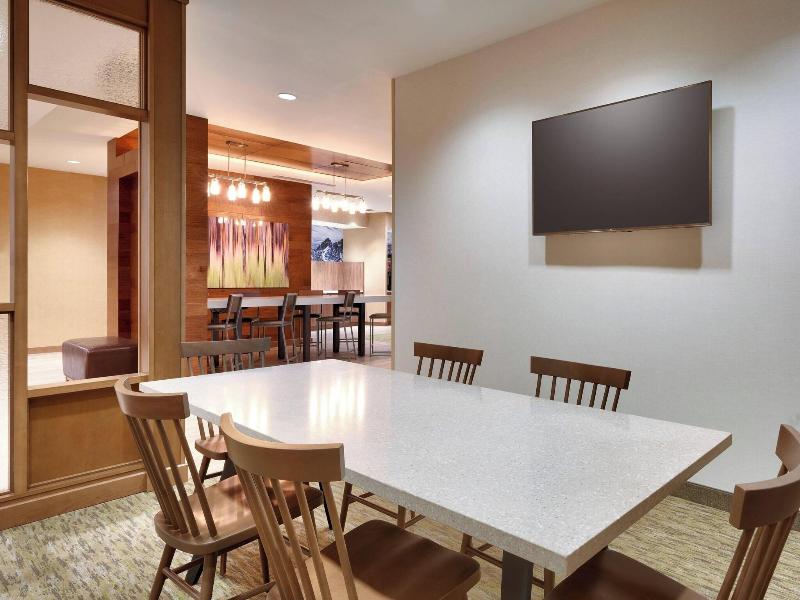 Fairfield Inn & Suites Denver West/Federal Center