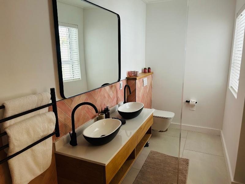 Mirabelle Bed & Breakfast image