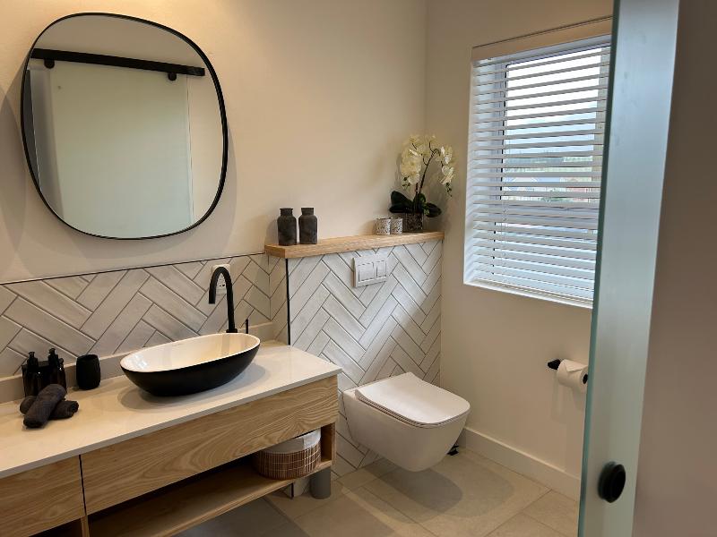 Mirabelle Bed & Breakfast image