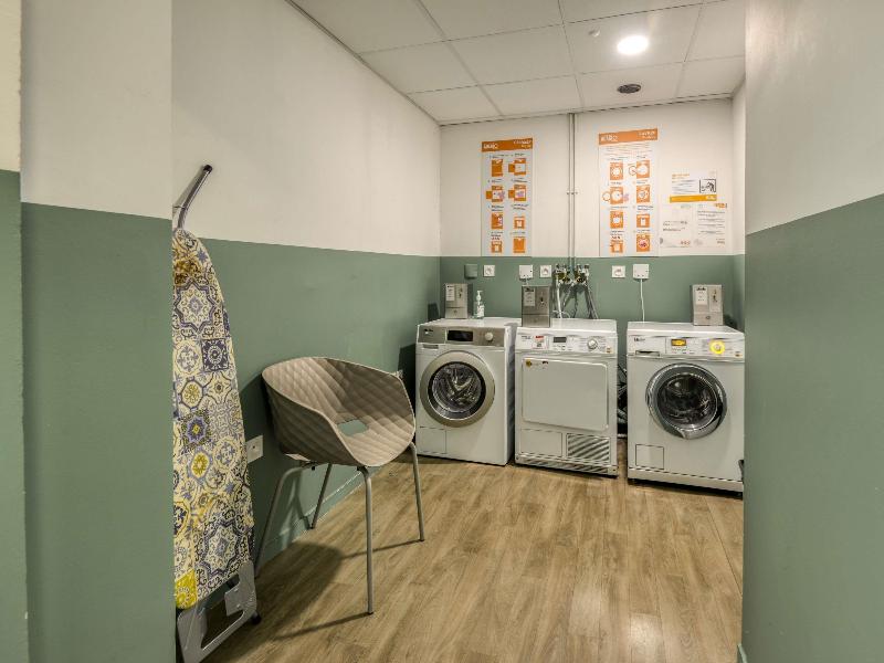 Aparthotel Adagio Access Saint-Nazaire image