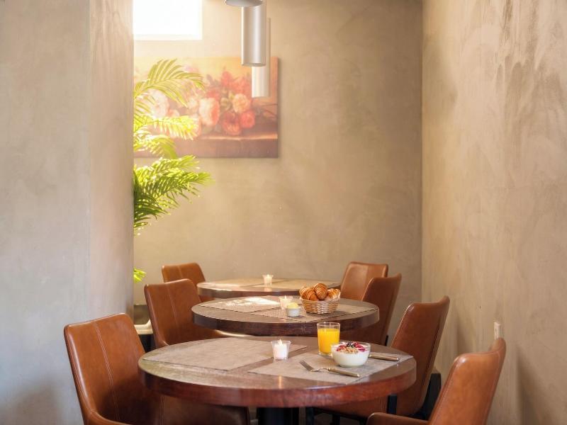 Malu Hotel image