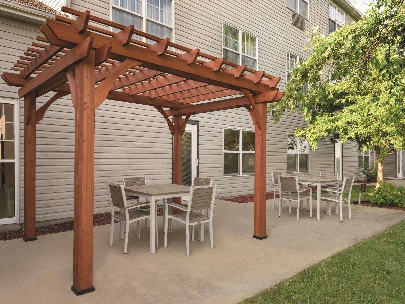 Country Inn & Suites Marion image
