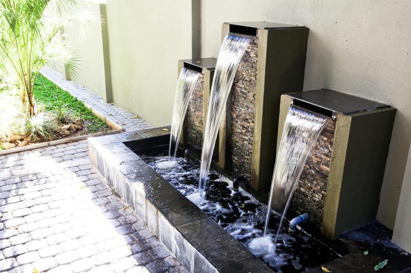 Hillside Executive Accommodation