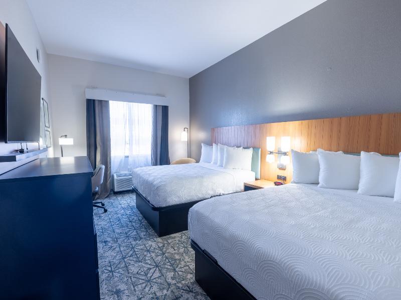 Country Inn&Suites St. Petersburg Clearwater Fl image