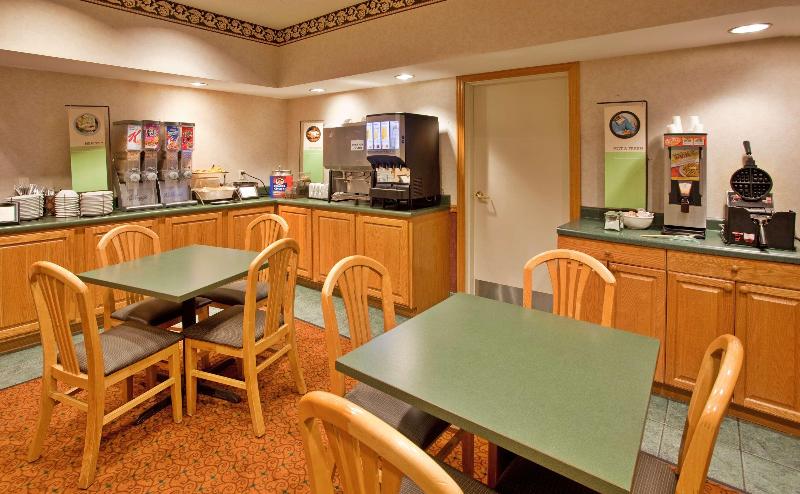 Hotel Country Inn & Suites by Radisson, Bloomington-Norm