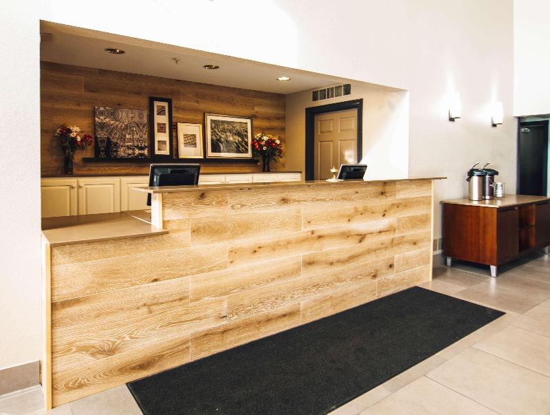 Country Inn & Suites by Radisson, Stockton, IL image