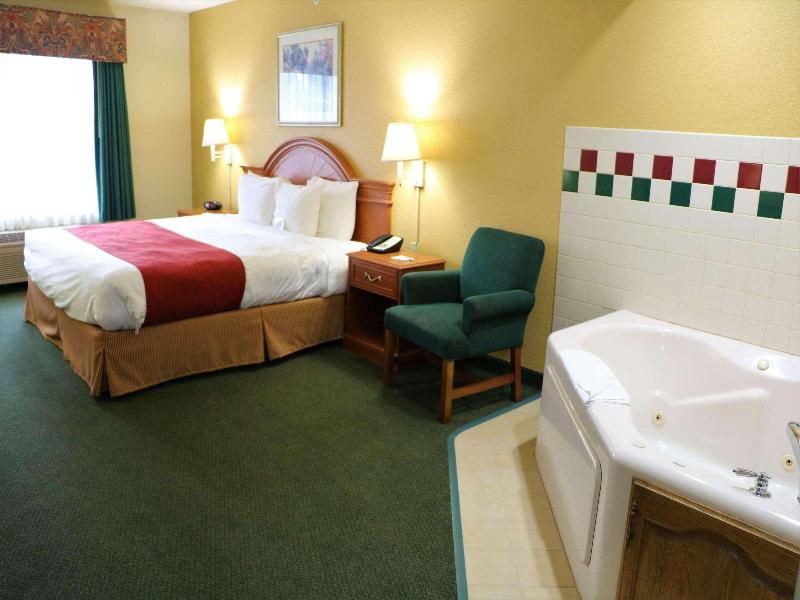 Country Inn & Suites by Radisson, Stockton, IL image