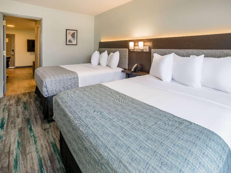 Wingate by Wyndham Waldorf/Washington DC Area image