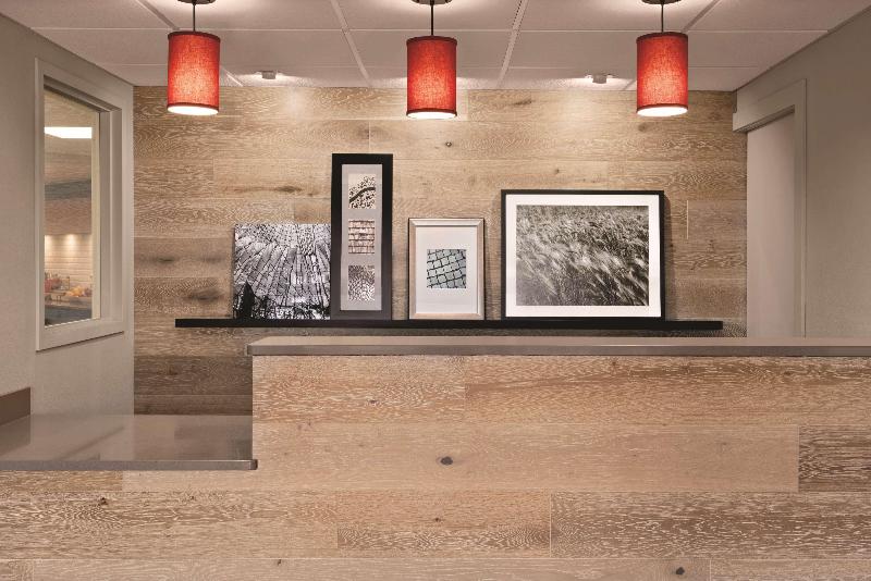 Country Inn & Suites by Radisson, Northfield, MN image