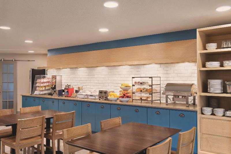 Country Inn & Suites by Radisson, Northfield, MN image