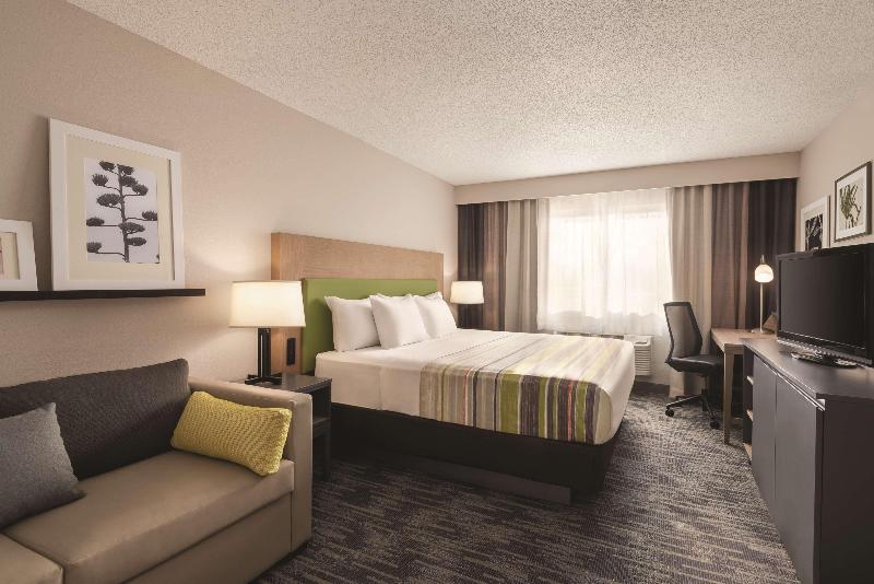 Country Inn & Suites by Radisson, Northfield, MN image