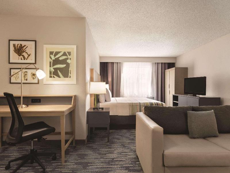 Country Inn & Suites by Radisson, Northfield, MN image