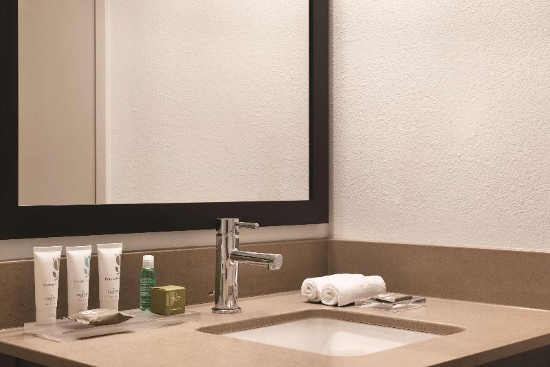 Country Inn & Suites by Radisson, Northfield, MN image