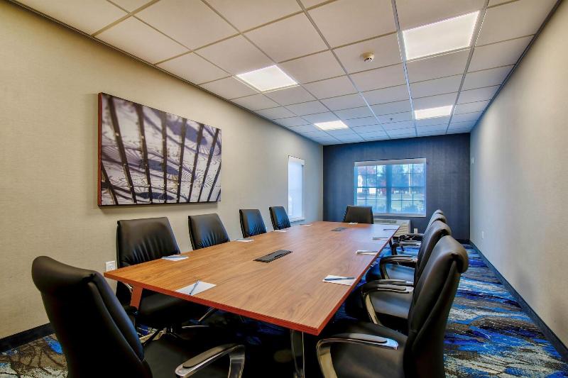 Country Inn & Suites by Radisson image