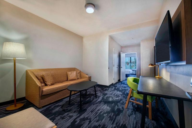 Country Inn & Suites by Radisson image