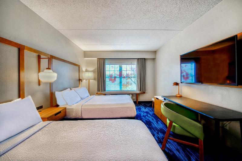 Country Inn & Suites by Radisson image