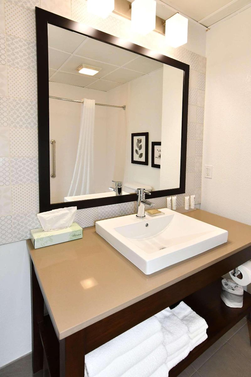 Country Inn & Suites by Radisson, Mount Morris, NY image