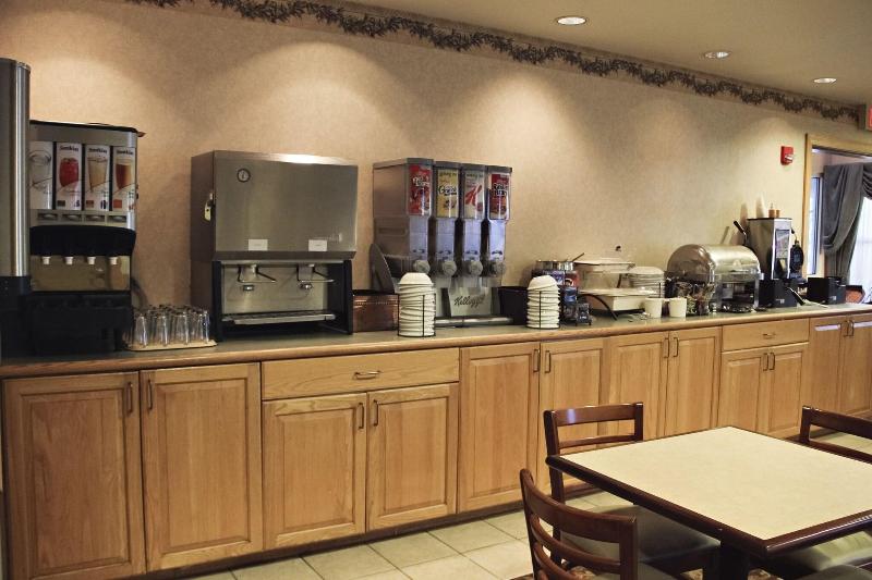 Country Inn & Suites By Radisson, Frackville (Pott image