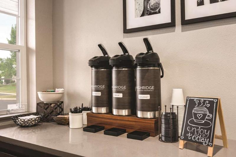 Country Inn & Suites by Radisson, Dakota Dunes, SD image