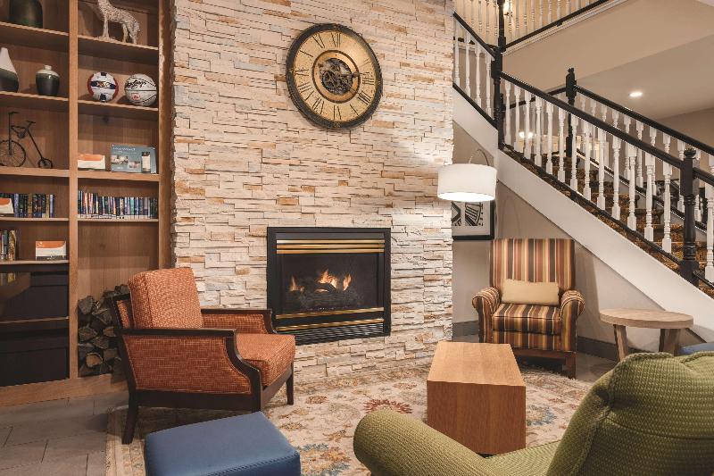 Country Inn & Suites by Radisson, Dakota Dunes, SD image