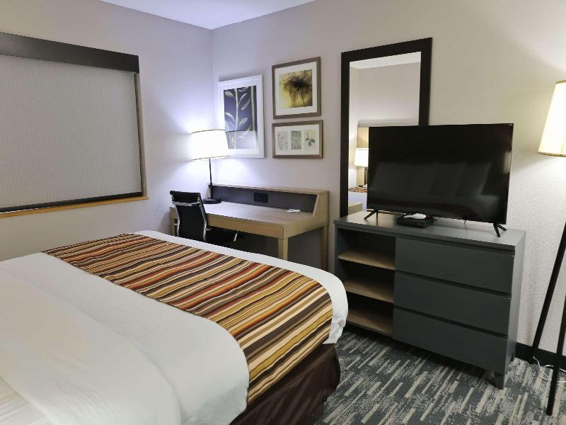 Country Inn & Suites by Radisson, Sparta, WI image