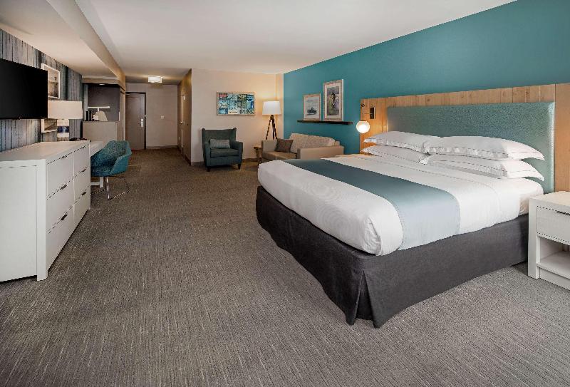 Suncoast Park Hotel Anaheim Resort Tapestry Hilton image