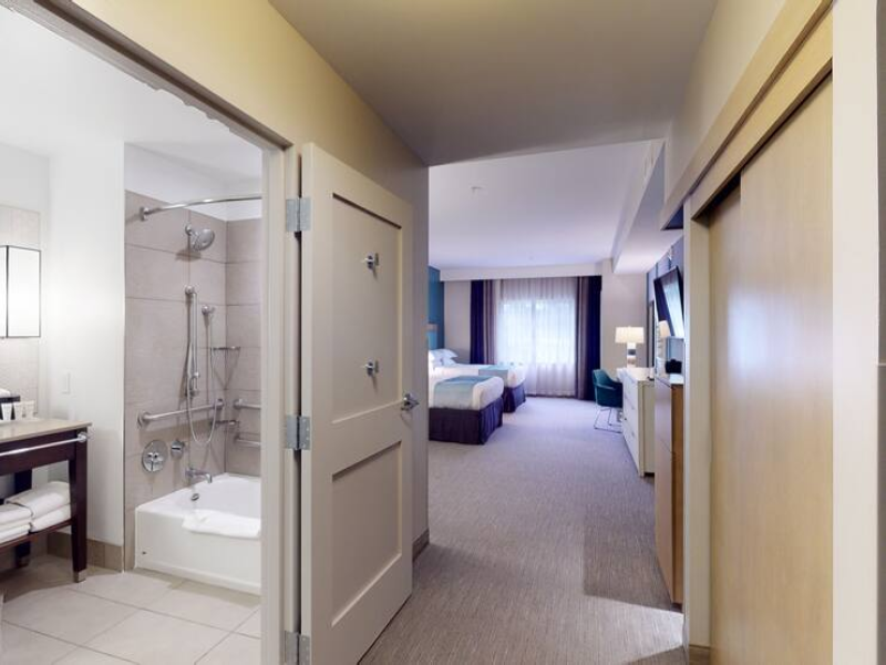 Suncoast Park Hotel Anaheim Resort Tapestry Hilton image