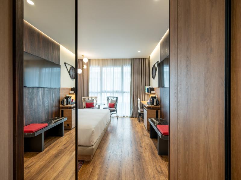 Hyatt Centric Gran Via Madrid image