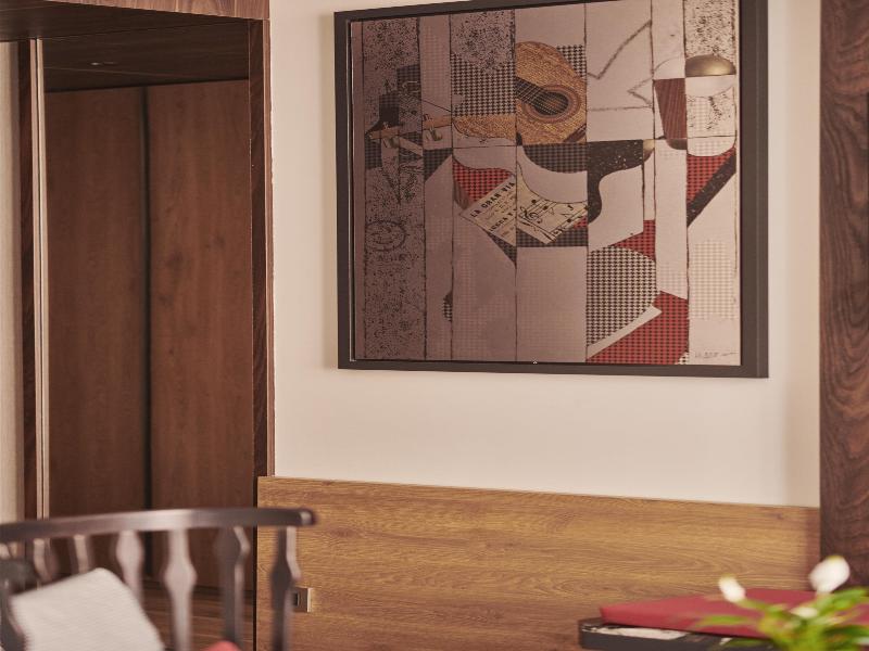 Hyatt Centric Gran Via Madrid image