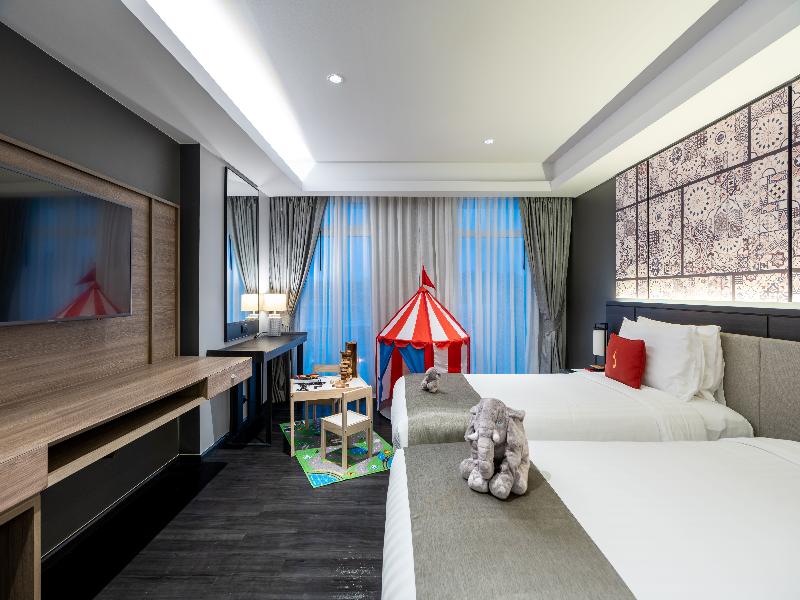 Ramada Plaza by Wyndham Chao Fah image