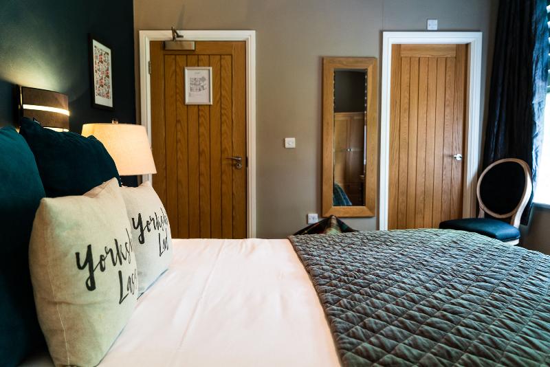 Grantham Arms image