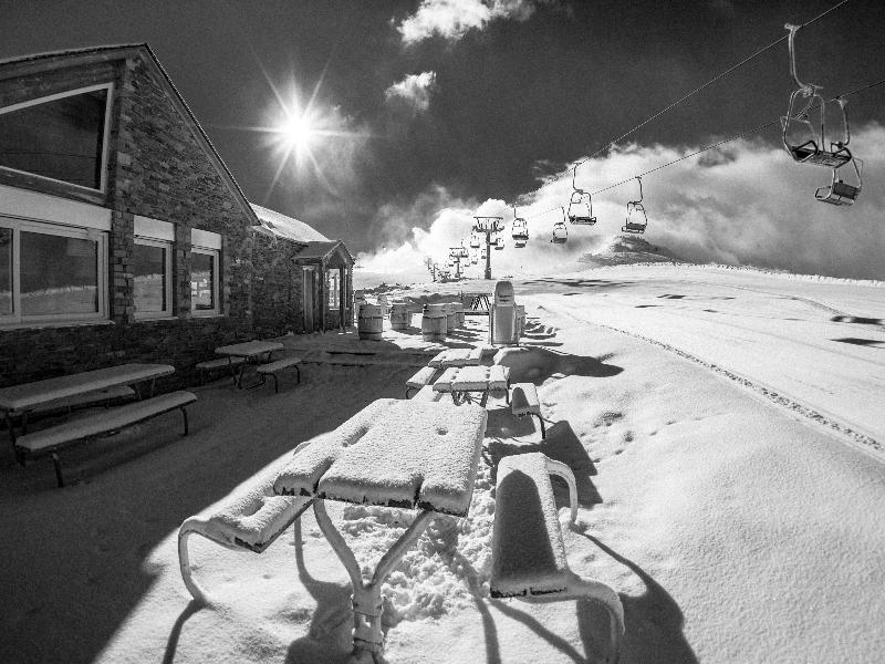 Snö Apartamentos Mont Romies Plaza image