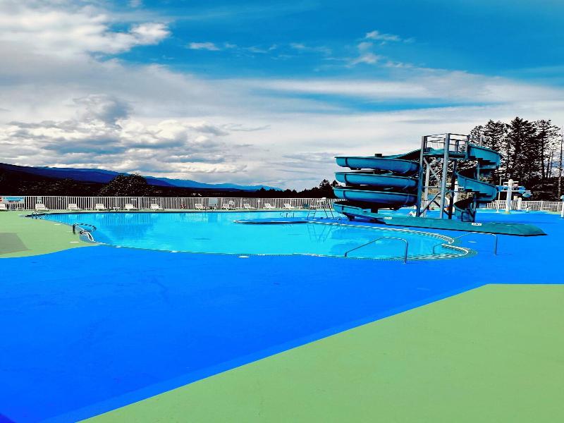 Mountain View Resort and Suites Fairmont Hot Spr