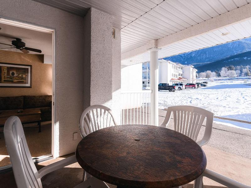 Mountain View Resort and Suites Fairmont Hot Spr