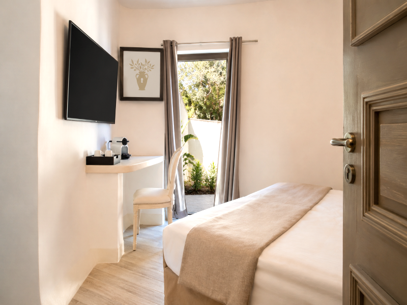 Hostellerie Du Moulin Des Oliviers image