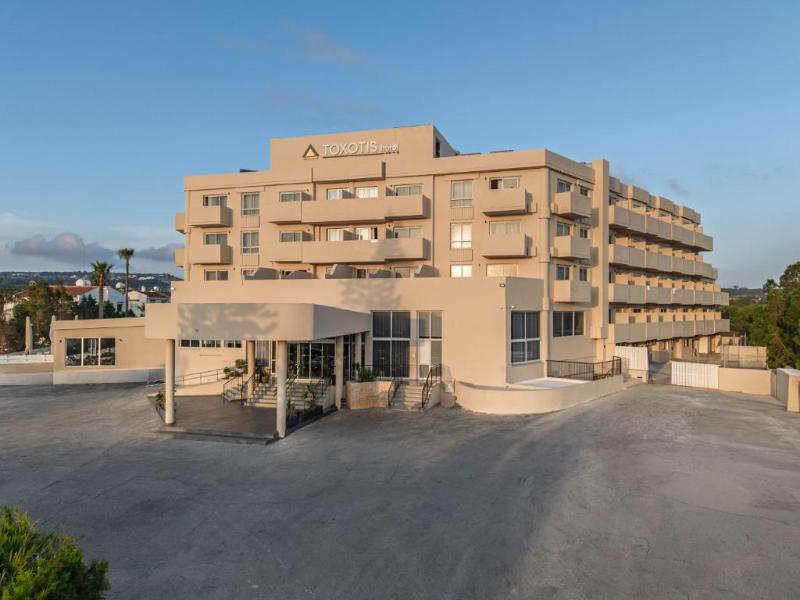 Toxotis Hotel