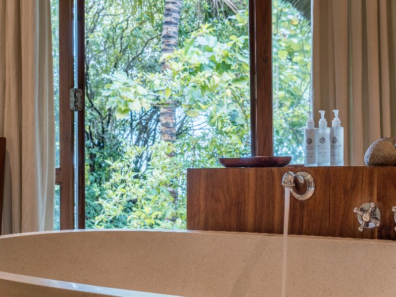 Qambani Luxury Villas image