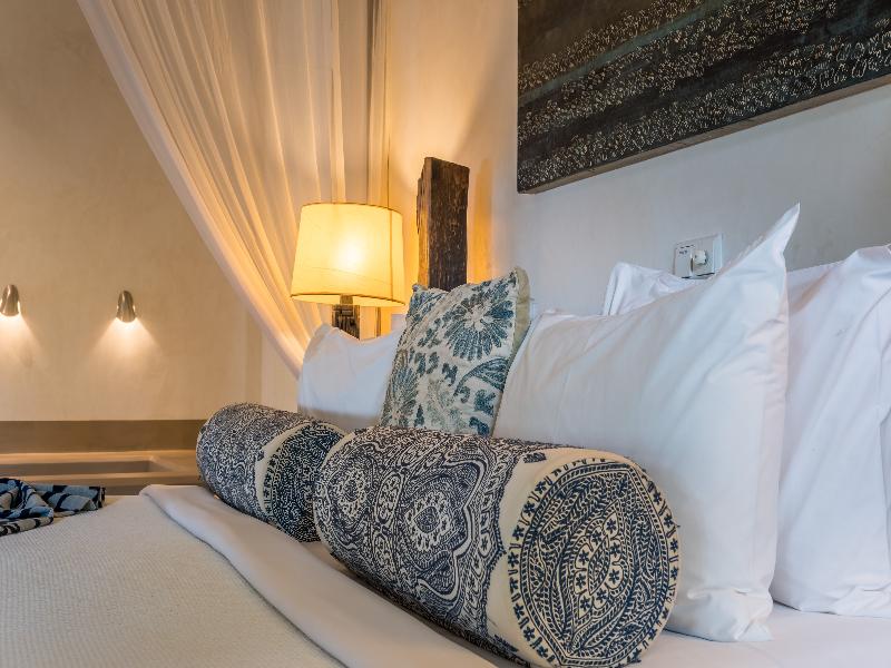 Qambani Luxury Villas image