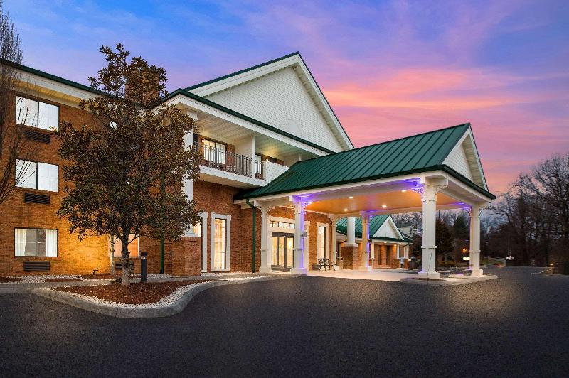 Country Inn & Suites Jonesborough-Johnson City W image