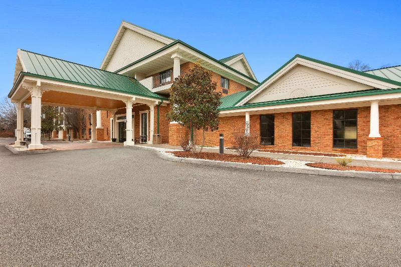 Country Inn & Suites Jonesborough-Johnson City W image