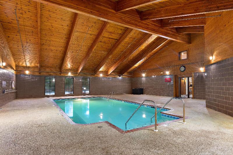 Country Inn & Suites Jonesborough-Johnson City W image