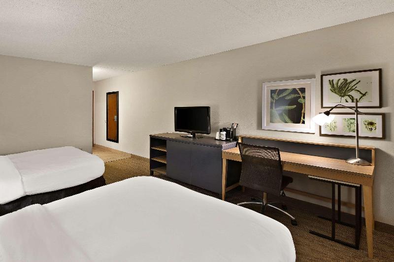 Country Inn & Suites Jonesborough-Johnson City W image
