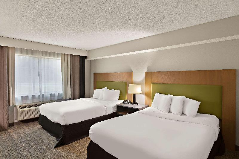 Country Inn & Suites Jonesborough-Johnson City W image