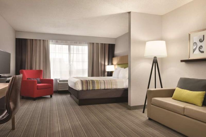 Country Inn & Suites by Radisson Merrillville IN image